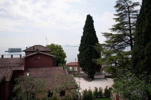 VILLA MUGHETTO