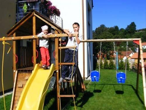 Outdoor Pictures 22