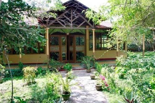 Nature Lanka Ayurveda Resort - All Meals and Ayurveda Treatments with Yoga