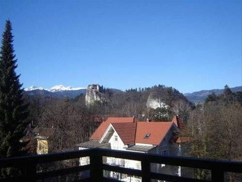 Outdoor Pictures 22