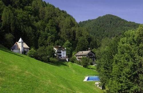 Outdoor Pictures 24