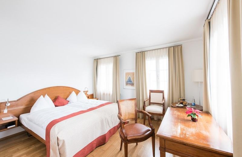 Hotel Kreuz by b-smart
