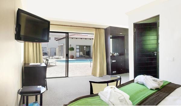 Hotel (closed)