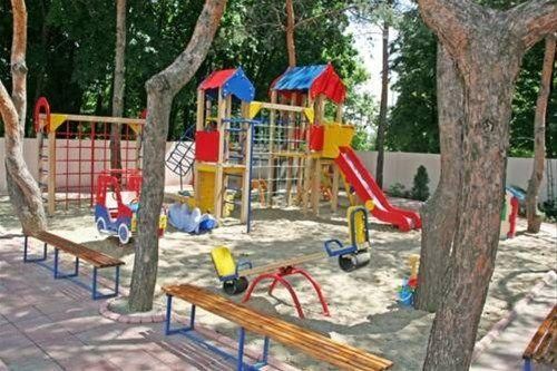 Outdoor Pictures 17