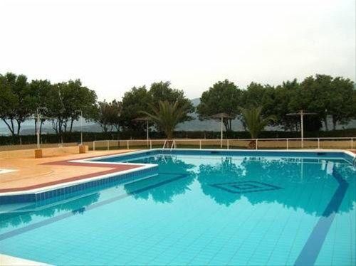 Chrissa Camping Rooms & Bungalows