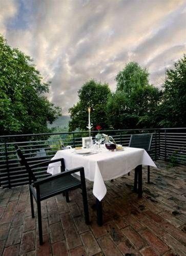 Outdoor Pictures 18
