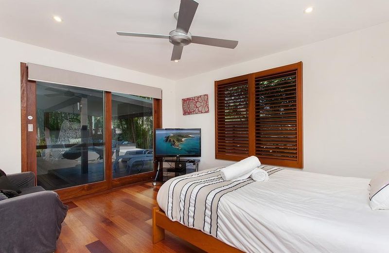 LeeShell Beach Retreat