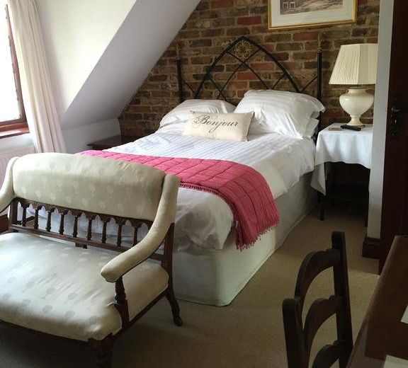 Tudor Place B&B