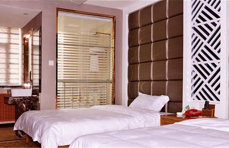 Zhangye Huishang Business Hotel