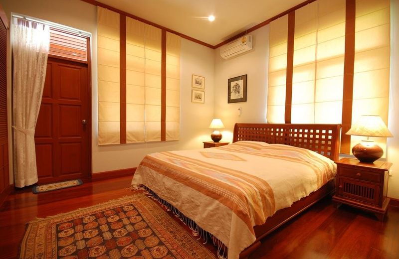 Lanna Thai Villa Home Stay