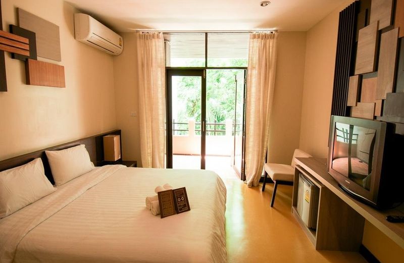 Chumphon Cabana Resort  Diving Center