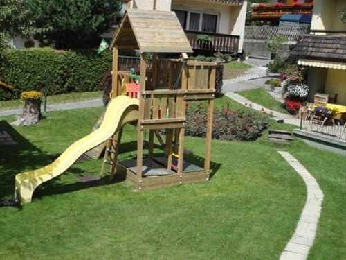 Outdoor Pictures 21