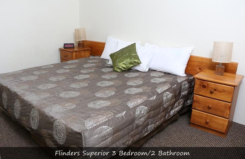 Aabon Apartments & Motel