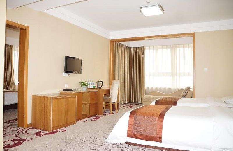 Quanying Hotel (Ji'nan Daming Lake)