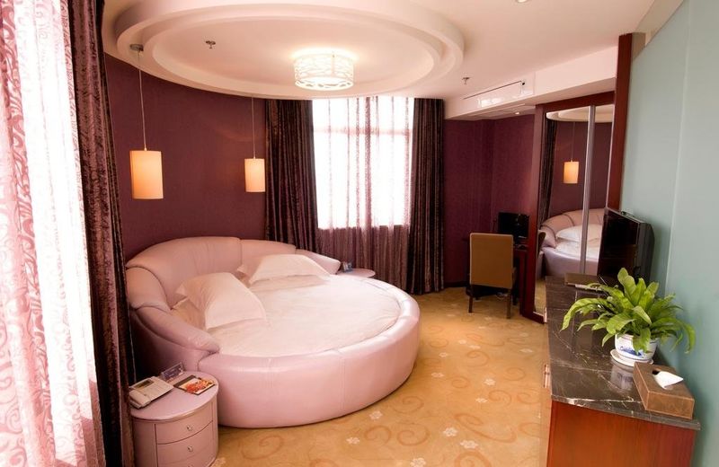 Liuhe Hotel