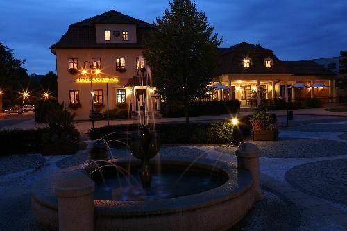 Outdoor Pictures 24