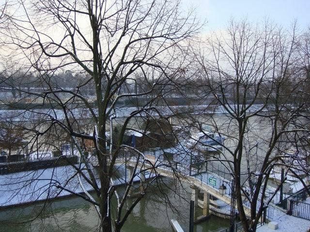 Outdoor Pictures 24