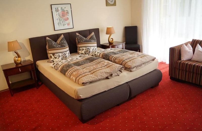 CHALET CANIS