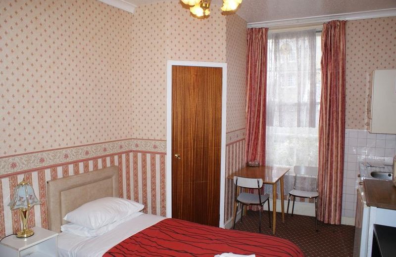 NOTTING HILL GUEST HOUSE
