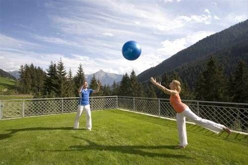 Outdoor Pictures 22