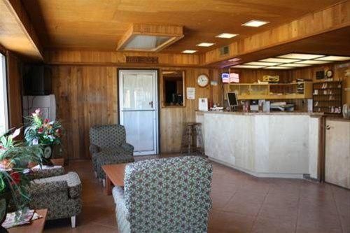 CAMBRIDGE INN MOTOR LODGE