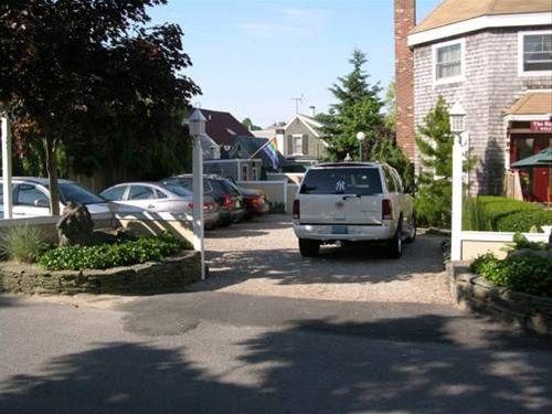 BAYBERRY ACCOMMODATIONS