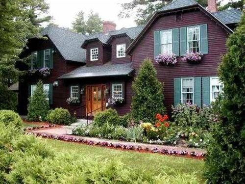 CABERNET INN