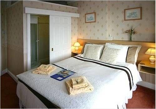 MICKLETON GUESTHOUSE