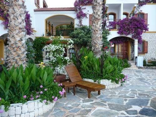 Outdoor Pictures 17