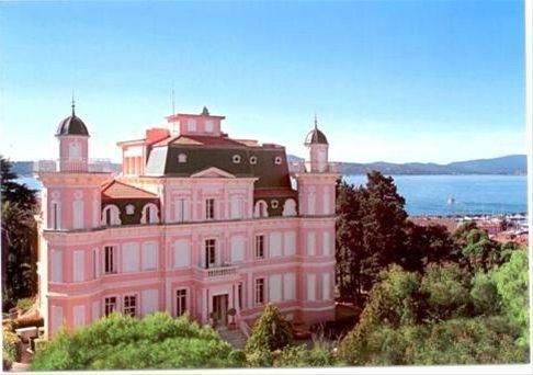 Hotel Les Tourelles