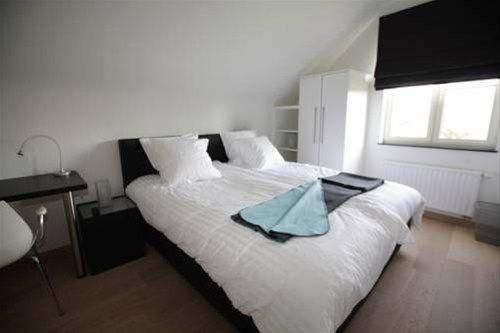 GUESTHOUSE KOMZO