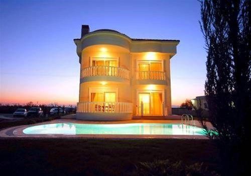 BELEK VILLA & FAMILY HOUSE