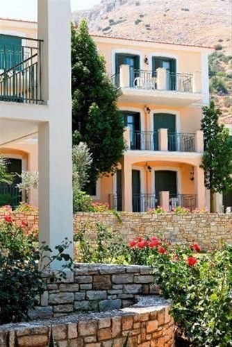 Kyveli Apartments