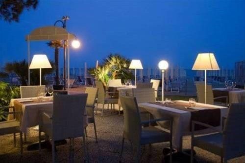 Outdoor Pictures 8