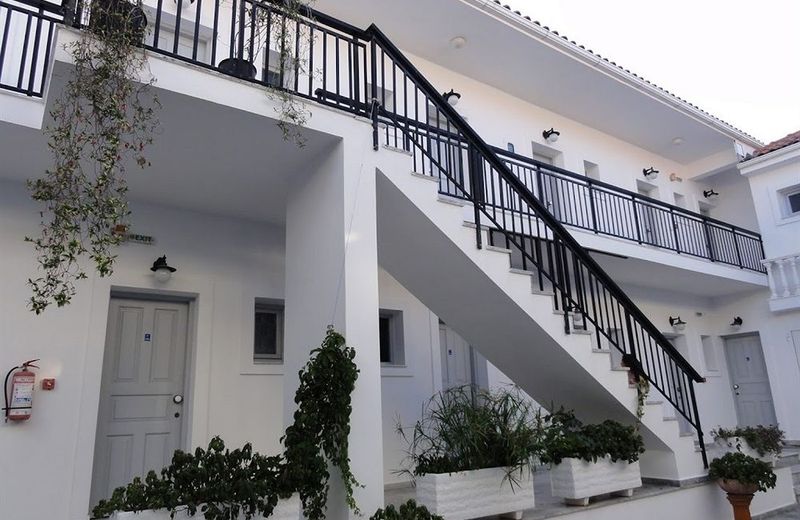Hotel Athina
