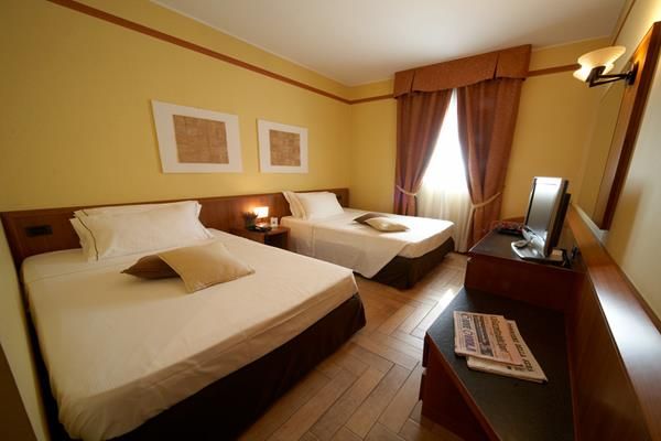Hotel Montini Linate Airport