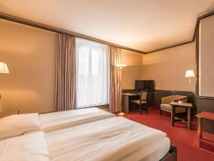 Hotel Image 2