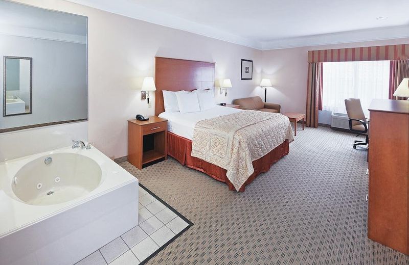Palacio Royale Inn Signature Katy