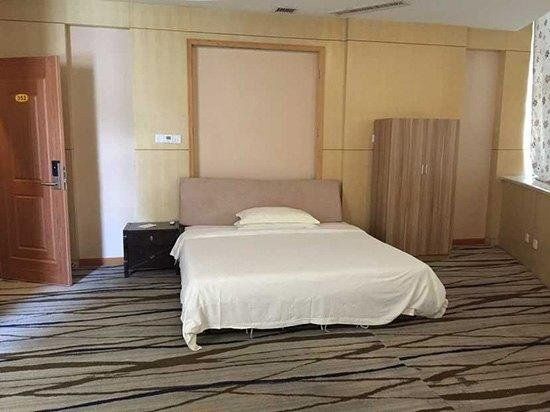 Meiyi Fuchun Hotel