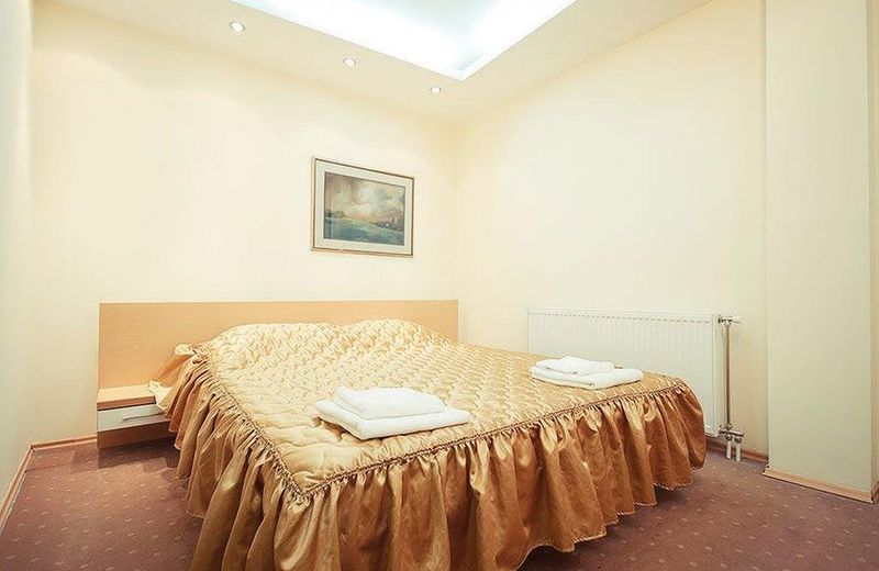 Hotel Tiski Cvet