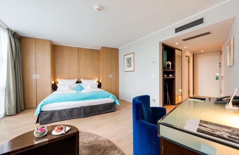 Wasserturm Hotel Cologne, Curio Collection by Hilton