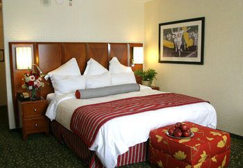 Fullerton Marriott at California State University