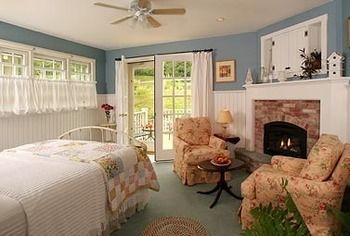 Deerhill Inn