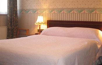 VICTORIA HOTEL