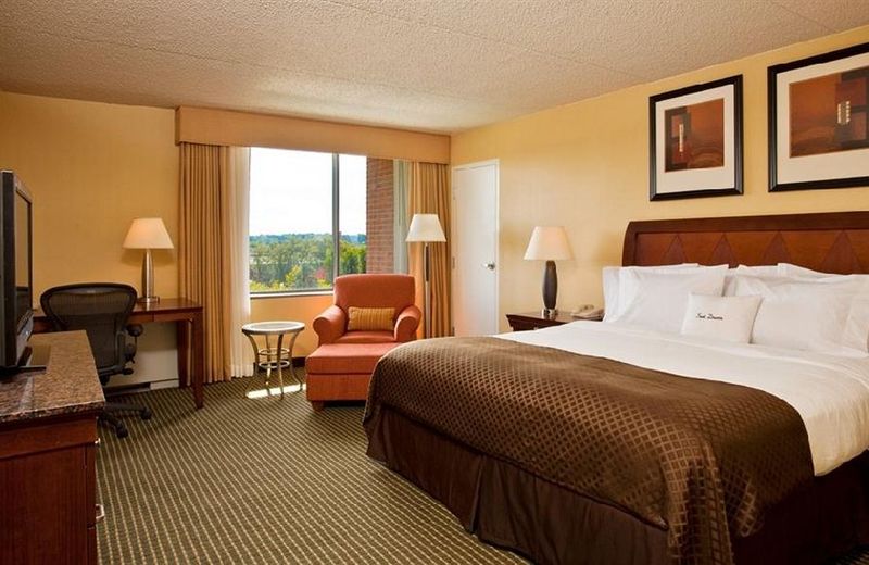 DoubleTree by Hilton Syracuse