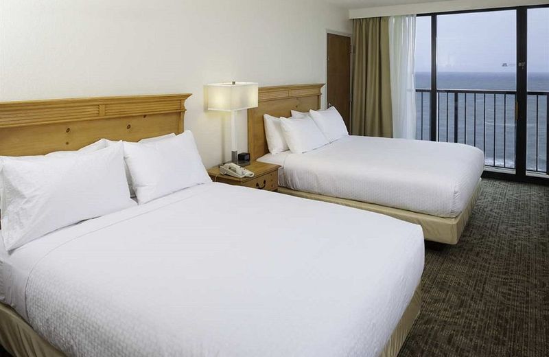 DoubleTree by Hilton Atlantic Beach Oceanfront