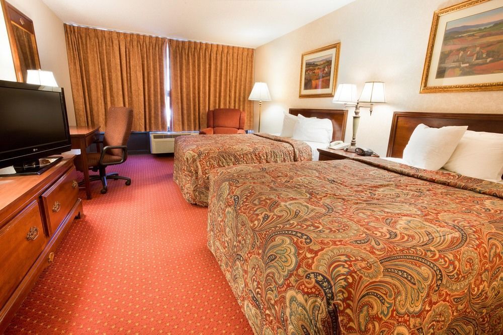 Pear Tree Inn Terre Haute