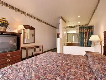 Days Inn by Wyndham Walcott Davenport
