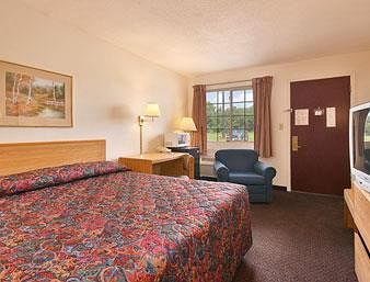 Days Inn - Iowa City Coralville