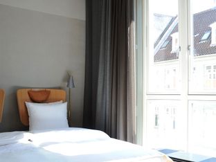 Hotel Image 2